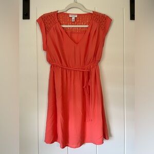 Liz Lange Maternity coral cap sleeve lace blouse